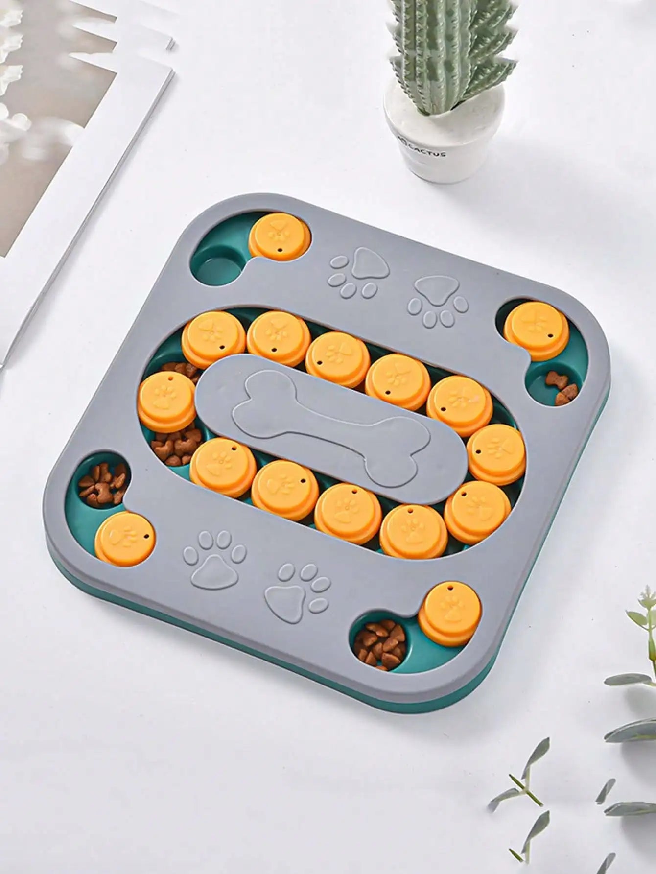 Durable Interactive Dog Cat Slow Feeder Bowl Puzzle Food Dispenser