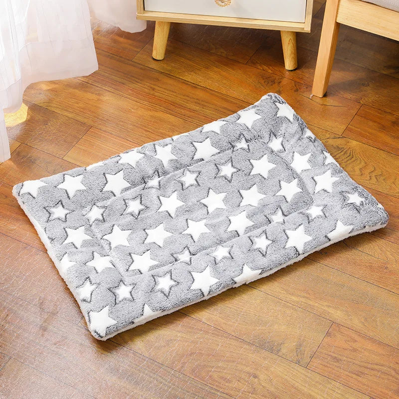 Thickened Flannel Cat And Dog Sleeping Mat